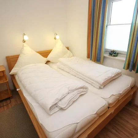 Am Brandungsbad App 3 2 Апартаменты *